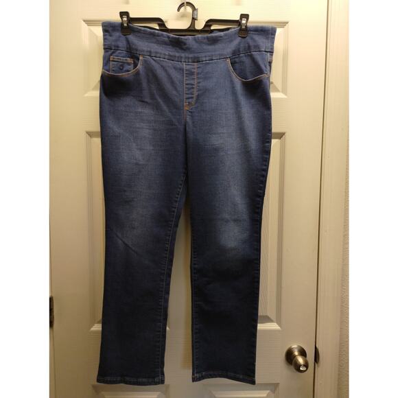 Gloria Vanderbilt Size 18 Short Amanda Pull-On Straight Leg High Rise Jeans - Picture 1 of 6